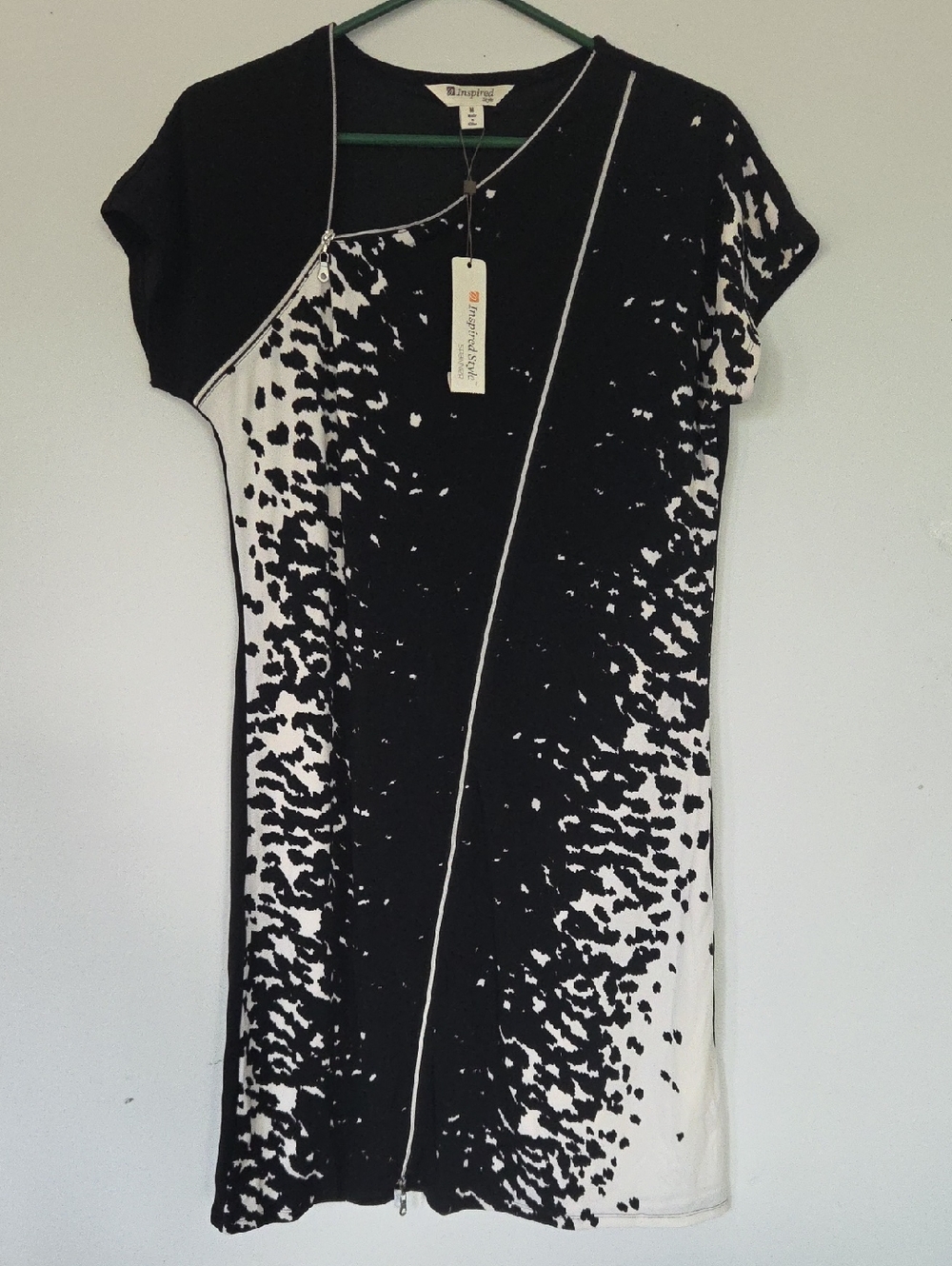 SPANNER Black & White Short-Sleeve Mini Dress